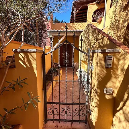 Apartment Murphy - Le Pergole 03 *